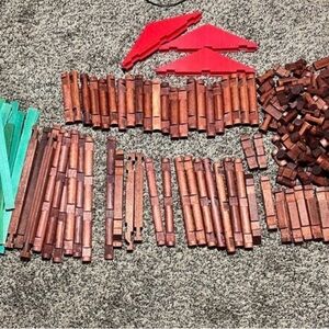 Lincoln Logs